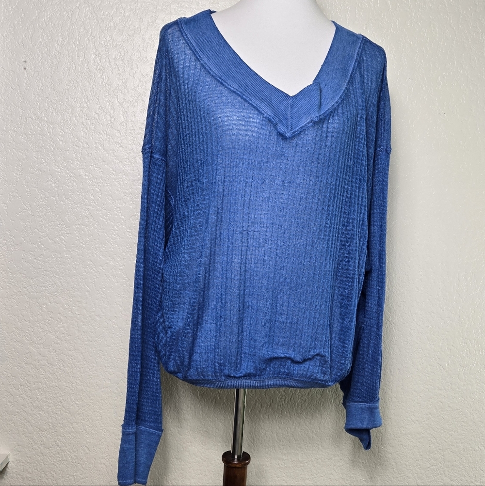 We The Free Blue V-Neck Long Sleeves Sheer Top